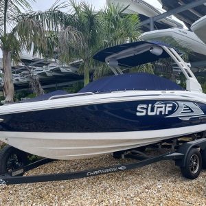 2021 Chaparral 23 Surf
