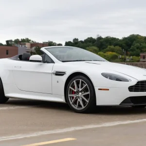 2015 Aston Martin V8 Vantage GT Roadster 6-Speed
